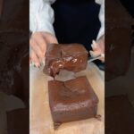 【チョコが溢れる濃厚ガトーショコラ🍫】#japanesefood #もぐてれグルメ